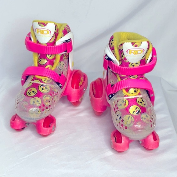 Pink and Yellow Kids Emoji Roller Derby Skates - Picture 13 of 15
